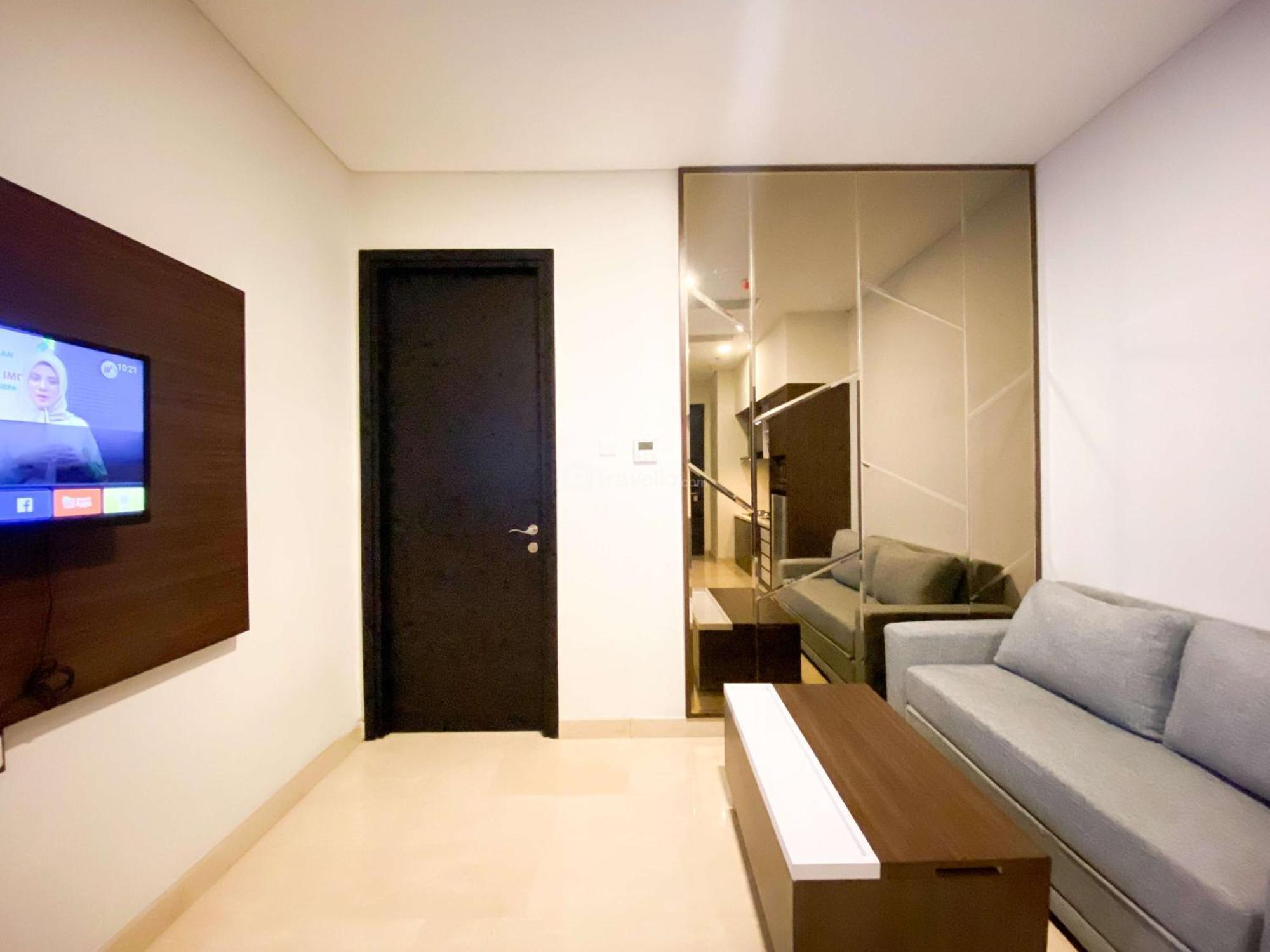 Elegant And Comfort 1br Sudirman By Travelio Apartment